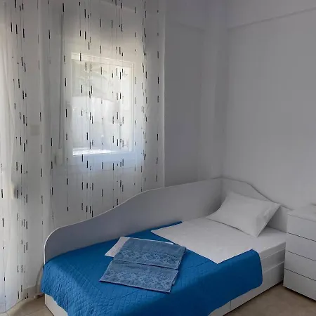شقة Lili House In 150m From The نيكيتي