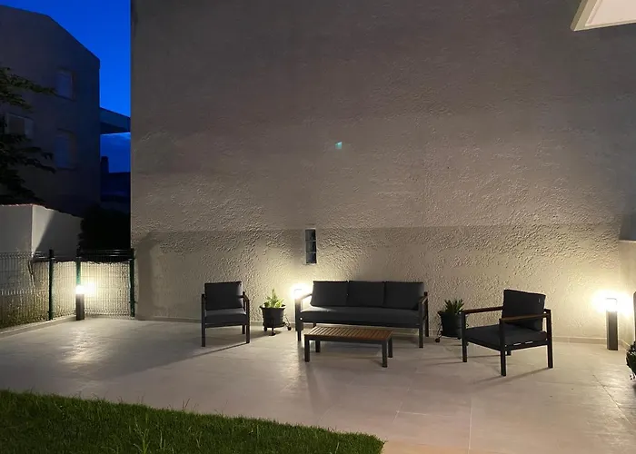 Lili House In 150m From The