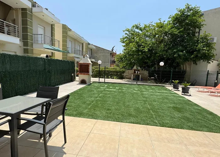 Lili House In 150m From The * 니키티