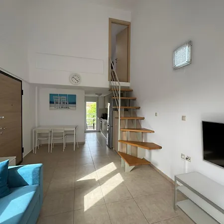 Lili House In 150m From The * Nikiti (Sithonia)
